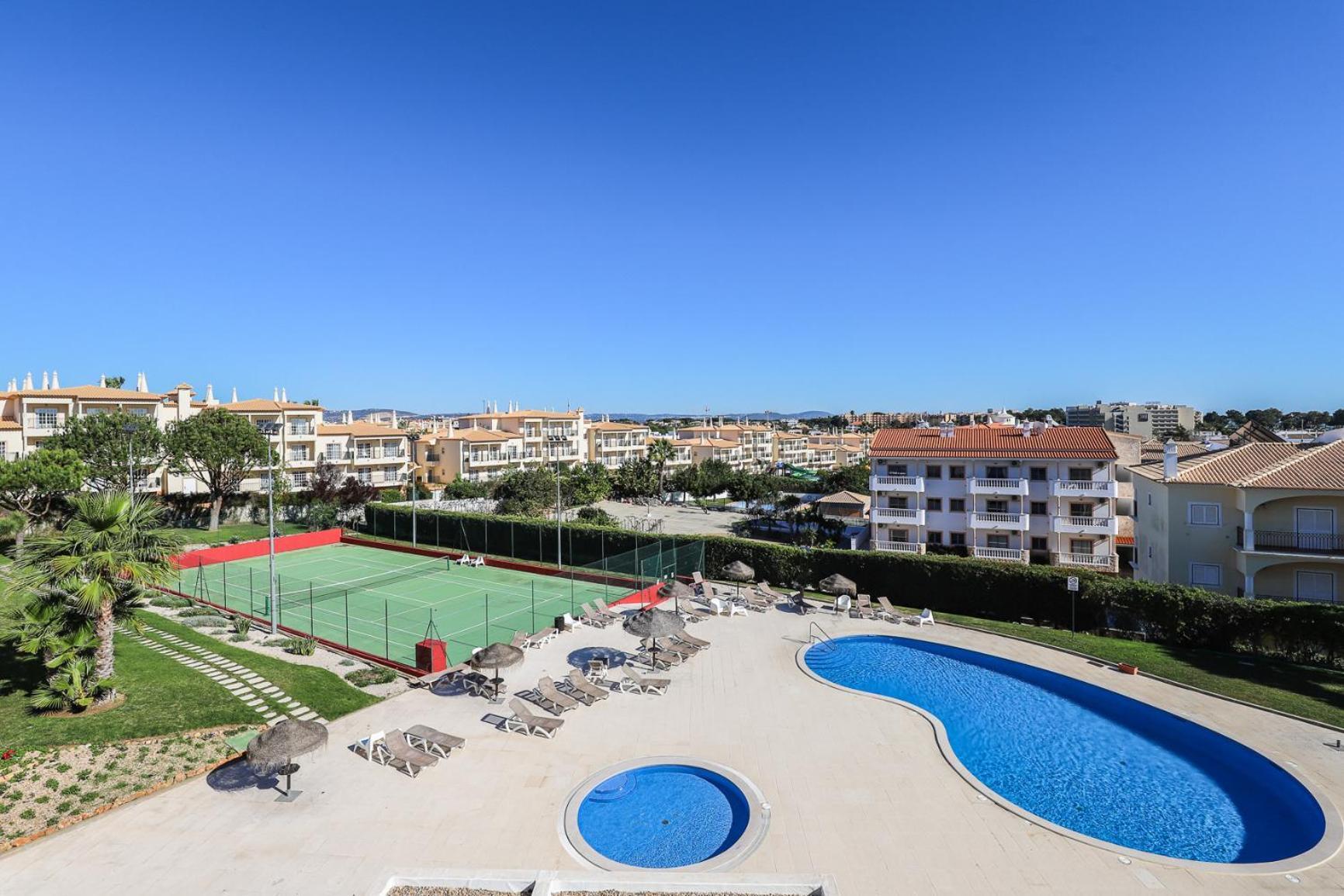 Charming Flat 10 Min Walk To Beach Albufeira Exterior foto